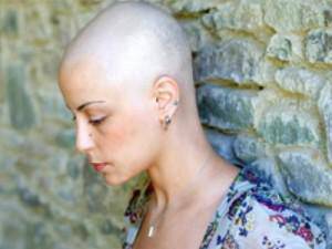 Τέλος στην απώλεια μαλλιών κατά τη χημειοθεραπεία