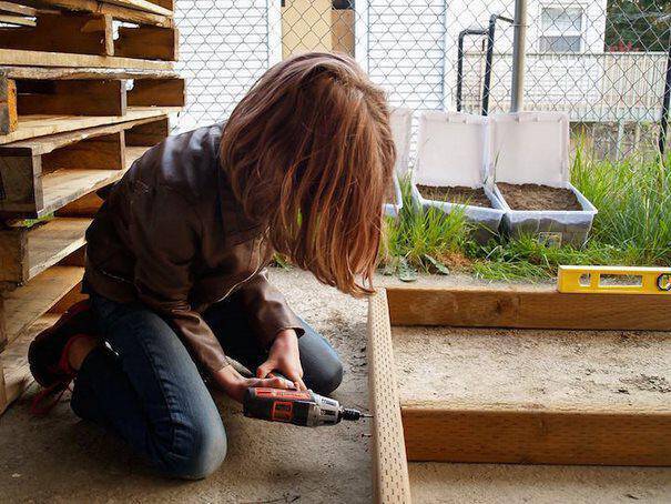 Το 9χρονο κορίτσι με την μεγάλη ψυχή που φτιάχνει σπίτια για άστεγους