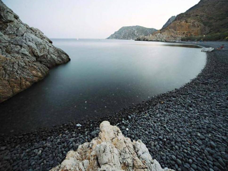 Ψηφίστηκε ως η ωραιότερη παραλία της Ελλάδας! Μαντεύετε ποια;