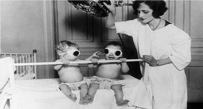 17 vintage φωτογραφίες από την «τρομακτική» ιατρική του παρελθόντος