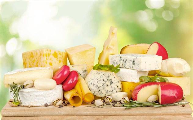 Είναι το τυρί το μυστικό της μακροζωίας και του γρήγορου μεταβολισμού;