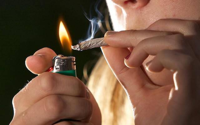 Μαριχουάνα: Τσιγαριλίκι ή φάρμακο;
