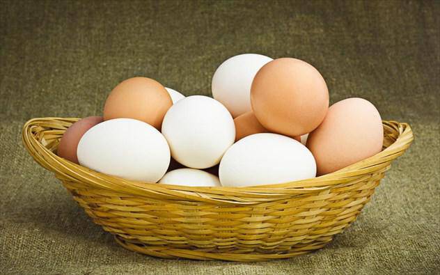 Ποια είναι η διαφορά ανάμεσα στα καφέ και τα άσπρα αυγά;