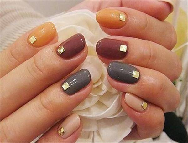 19 φθινοπωρινά nail art που θα αποθεώσουν το στιλ σου