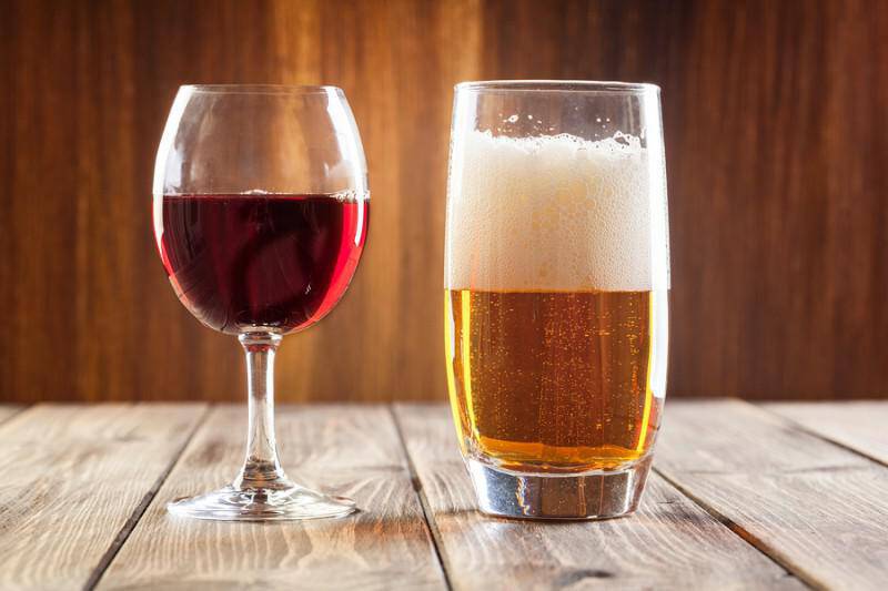 Γιατί η κατάχρηση αλκοόλ βλάπτει περισσότερο τους υγιείς ανθρώπους