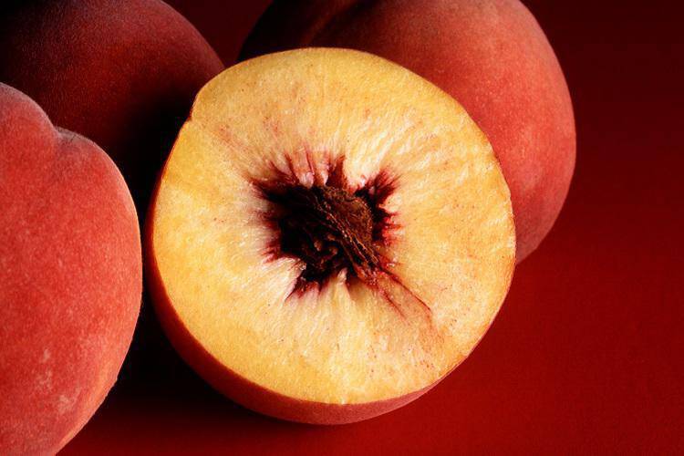 10 φρούτα που απογειώνουν την υγεία μας