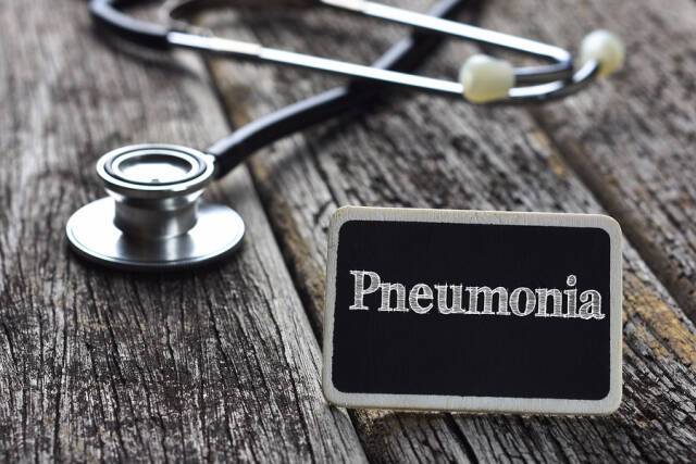 Παγκόσμια Ημέρα Πνευμονίας: Αίτια, συμπτώματα, παράγοντες κινδύνου