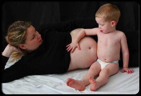 Τα στάδια της εγκυμοσύνης μέσα από φωτογραφίες