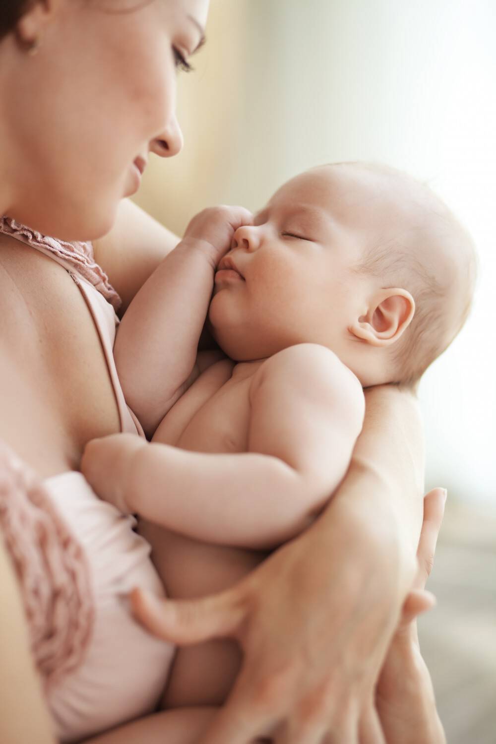 Ψυχολογία μωρού: Δώστε στο μωρό σας ανεξάντλητη αγάπη και άπειρες αγκαλιές