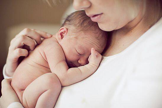 Ψυχολογία μωρού: Δώστε στο μωρό σας ανεξάντλητη αγάπη και άπειρες αγκαλιές