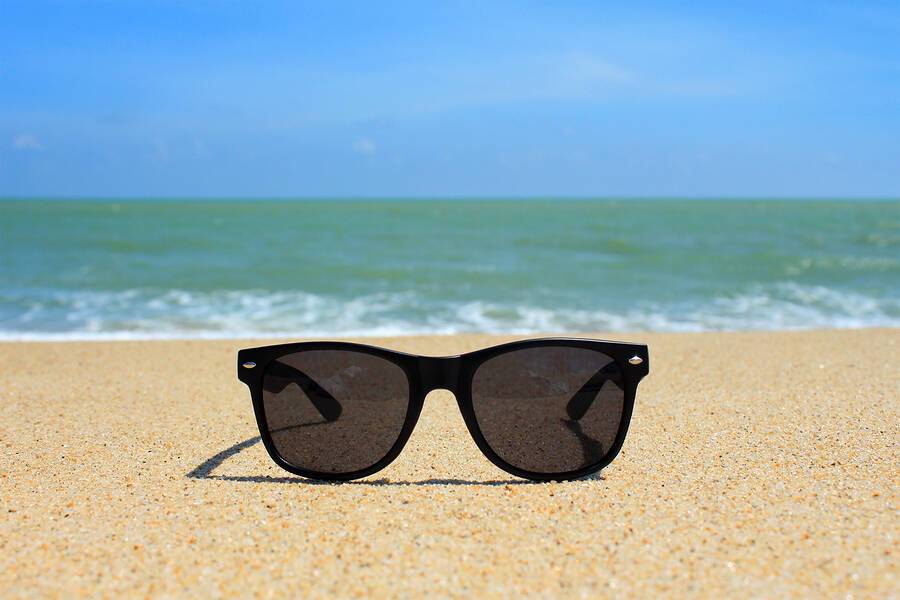 Γυαλιά ηλίου: Ποιες προδιαγραφές πρέπει να πληρούν