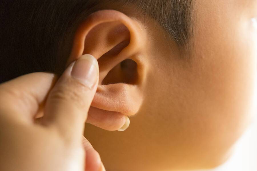 Βουλωμένο αυτί: Πώς θα αφαιρέσετε την κυψελίδα
