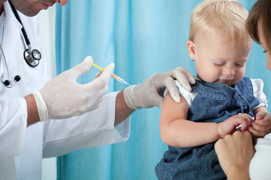Μηνιγγίτιδα Β: Μια παιδίατρος λύνει όλες τις απορίες για την «ύπουλη» νόσο