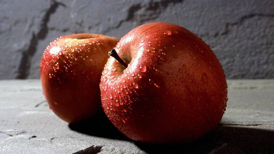 Ένα μήλο την ημέρα προστατεύει από 5 μορφές καρκίνου!