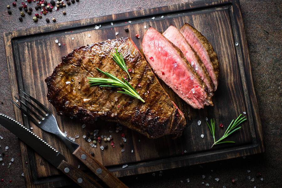 Κόκκινο κρέας: Οι επιπτώσεις της αυξημένης κατανάλωσης στο συκώτι