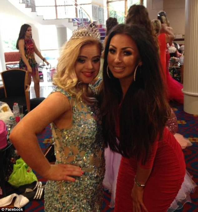 Kate with Taylor-Rae Hamilton, pageant director of Teen Ultimate Beauty Of The World