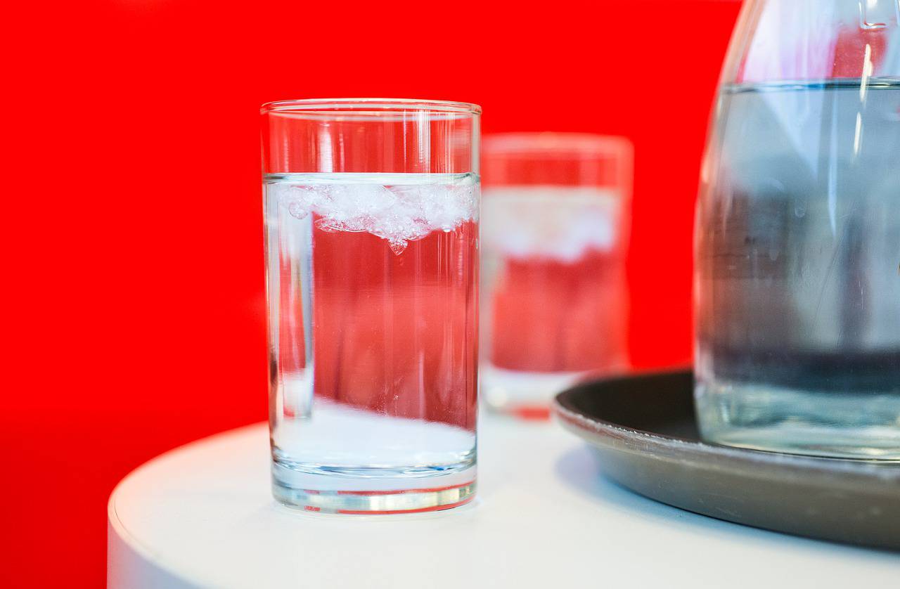 Glass Cold Water Red Drink Ice 