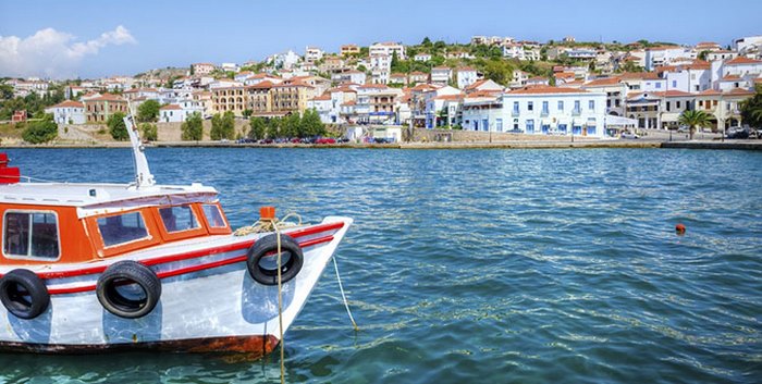 Πελοπόννησος: 5 υπέροχα χωριά δίπλα στη θάλασσα!