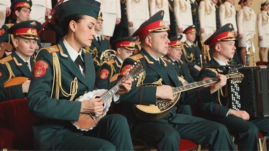 Η χορωδία του Κόκκινου Στρατού της Ρωσίας τραγουδά για την Ελληνική Επανάσταση του 1821.